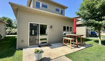 342 Benit Dr 11, Arnolds Park, IA 51331