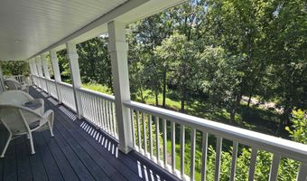 5 A114 N Apple Canyon Rd, Apple River, IL 61001
