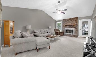 6113 FAWNHURST Dr, Anniston, AL 36206