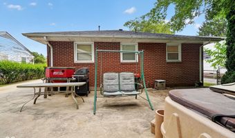 2607 E 8th St, Anderson, IN 46012