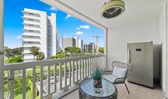 9111 E Bay Harbor Dr 4C, Bay Harbor Islands, FL 33154