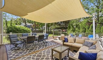 482 CLIFTON Ave, Bayville, NJ 08721