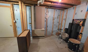 374 Crank Rd, Bloomfield, VT 05905