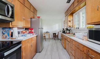 4232 Linden Ln, Anderson, IN 46011