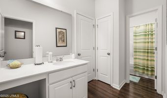 27 Great Bend Dr, Beaufort, SC 29906