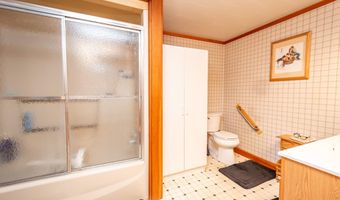 183 Barnard Rd, Barnard Twp., ME 04414