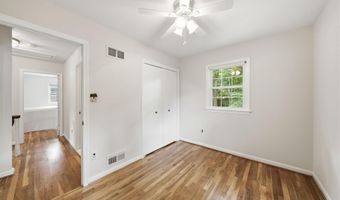 5004 LINETTE Ln, Annandale, VA 22003