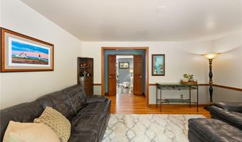 2 Spinney Ln, North Kingstown, RI 02852