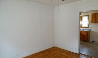 2211 Davidson St, Aliquippa, PA 15001