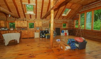 58 River Rd, Abbot, ME 04406