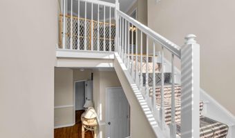 29 Tupelo Rd, Bayville, NJ 08721