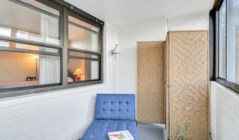 8 Whittier Place 4J, Boston, MA 02114