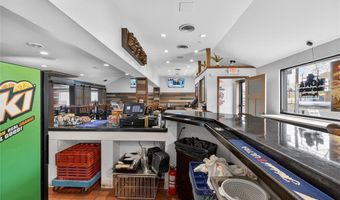 8713 Gravois Rd, Affton, MO 63123