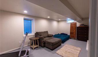 802 19th St SW, Austin, MN 55912