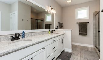 625 Meadow Rd, Adel, IA 50003