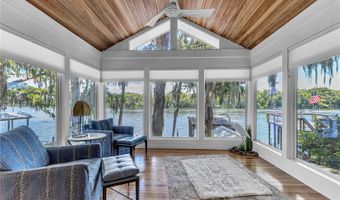 55342 CLAIRE St, Astor, FL 32102