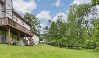 3 Larissa Ct, Airmont, NY 10952