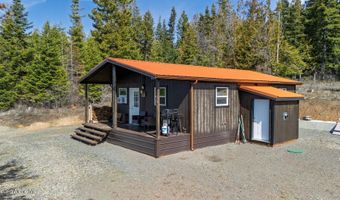 5500 Gold Ridge Rd, Calder, ID 83808