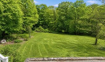 159 Clapboard Ridge Rd, Danbury, CT 06811