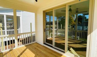 200 E Moore St B, Apex, NC 27502