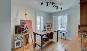 23 Chachapacassett Rd, Barrington, RI 02806