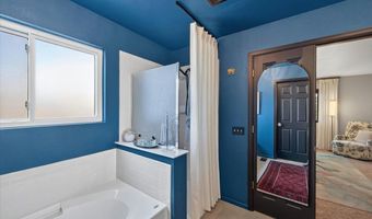 1525 SUNNY Hl, Cheyenne, WY 82001