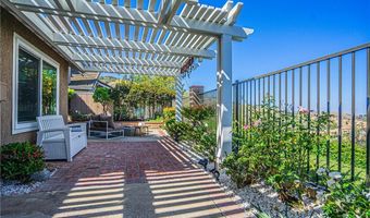 6117 E Garnet Cir, Anaheim, CA 92807