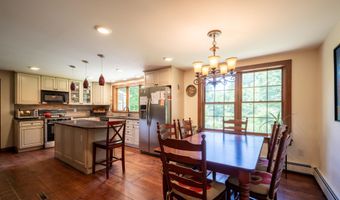 7 High St, Brandon, VT 05733