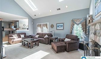 6958 Lehigh Ct, Allentown, PA 18106