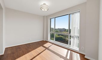 8315 N BROOK LN # 901 - WEST BUILDING, Bethesda, MD 20814