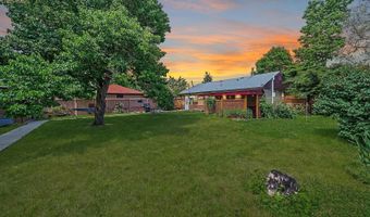 8520 W 55th Dr, Arvada, CO 80002