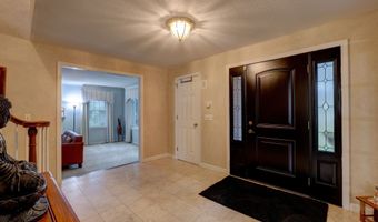 49 Beverly Dr, Avon, CT 06001