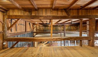 697 County Road 1302, Ashland, OH 44805