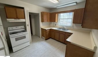 715 W Center St, Alma, MI 48801