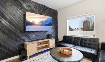 900 E 20th St, Burley, ID 83318