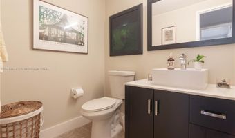 9381 E Bay Harbor Dr 501S, Bay Harbor Islands, FL 33154