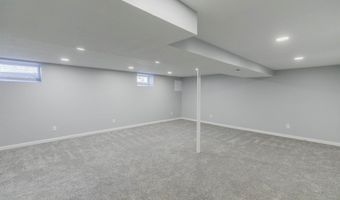 1612 Northridge Rd, Beatrice, NE 68310