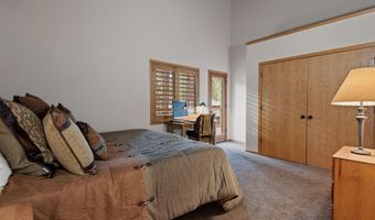 70335 Sword Fern GM249, Black Butte Ranch, OR 97759