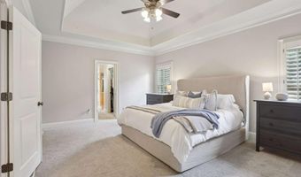 1006 Meadow Brk, Woodstock, GA 30188