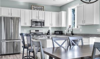 6 Hopper Ave, Barnegat, NJ 08005