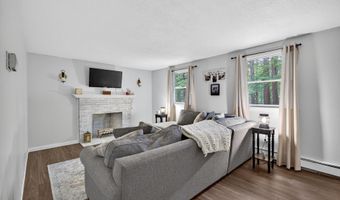 42 Pepperell Rd, Brookline, NH 03033