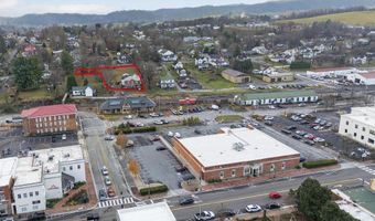 302 SW Front St, Abingdon, VA 24210