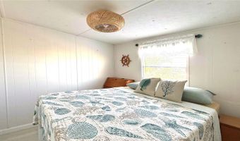 134 W SAINT ANNES Cir, Apollo Beach, FL 33572