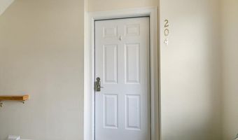 10 Cunningham Ln 204, Billerica, MA 01821