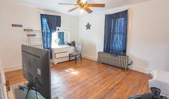 1020 MEADE St, Reading, PA 19611