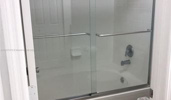 2821 NE 185th St 408, Aventura, FL 33180