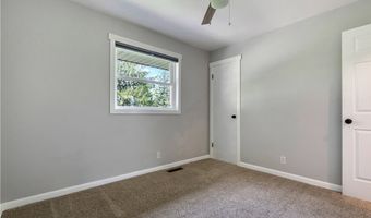 300 Homeworth Rd, Alliance, OH 44601