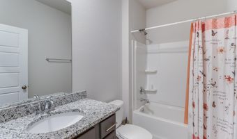 5625 Overland Dr, Biloxi, MS 39532