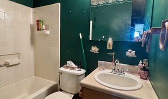 285 Middleton Ln, Atmore, AL 36502