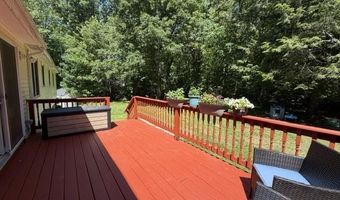 37 Pine Ridge Dr, Candia, NH 03034